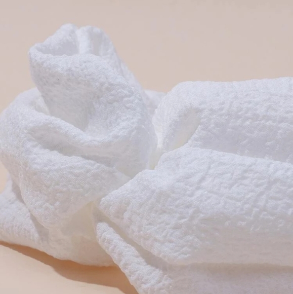 White Wrap Headband - Picture 2 of 4